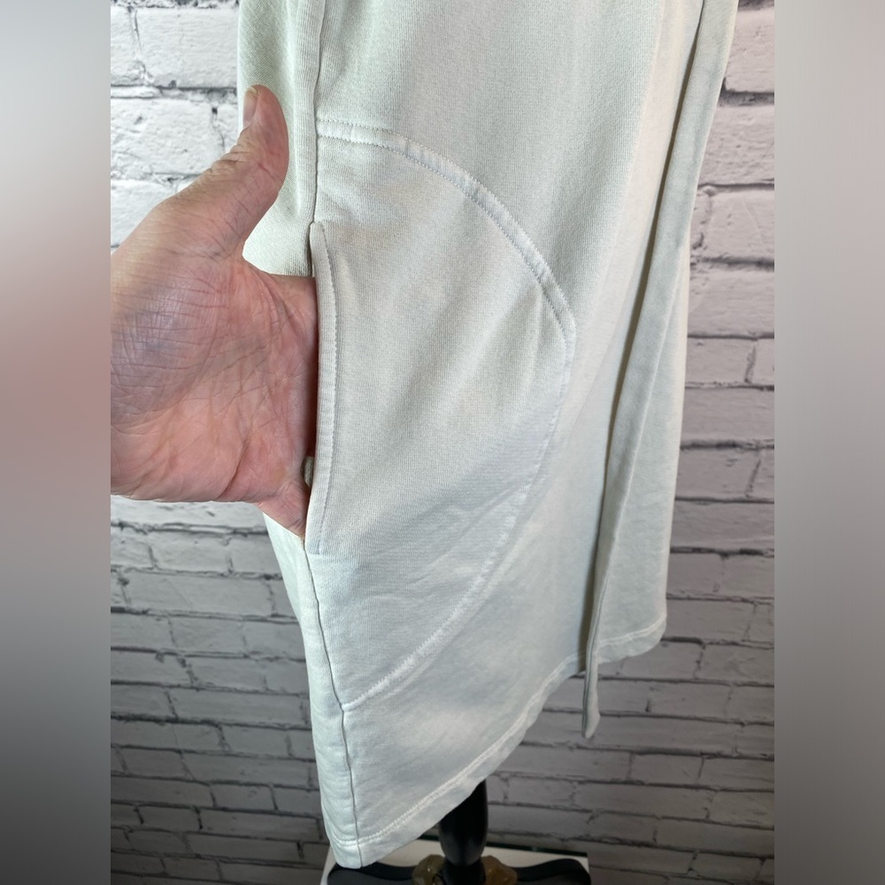 Velvet by Graham & Spencer Adeline Asymmetrical Cream White Sweater Dress Medium - Picture 6 of 13